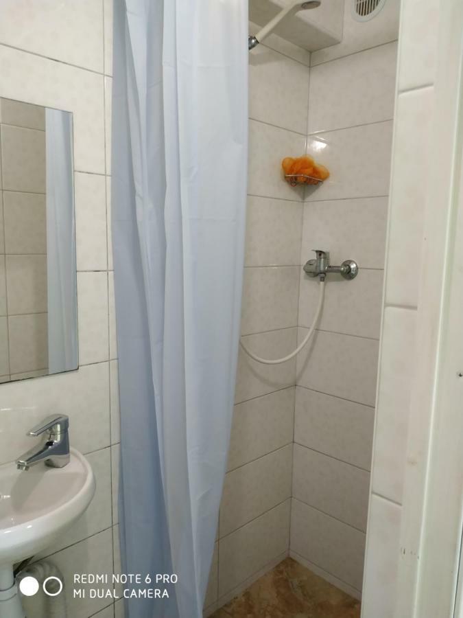 Guest House Butterfly Wing Odessa Dış mekan fotoğraf