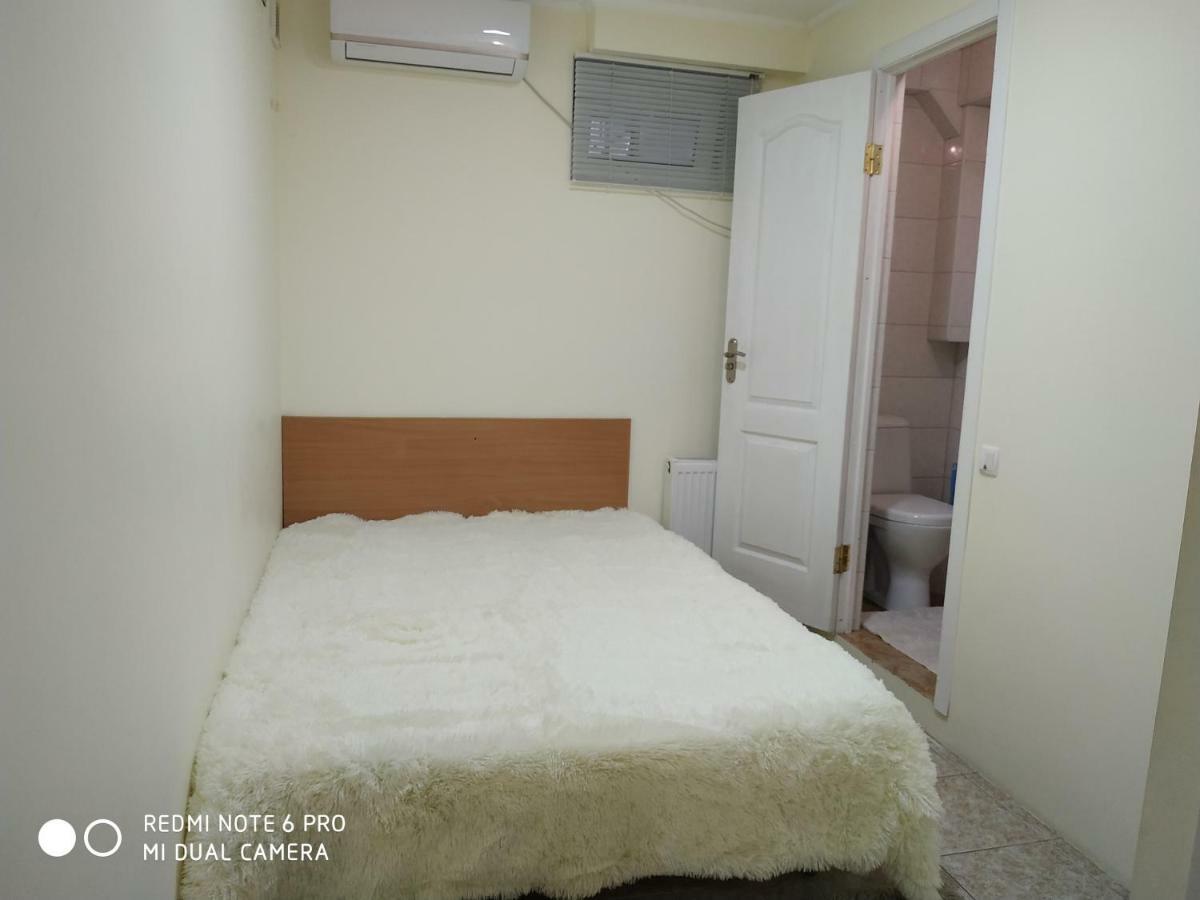 Guest House Butterfly Wing Odessa Dış mekan fotoğraf